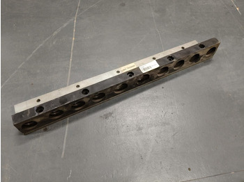 Karosseri och exteriör LIEBHERR