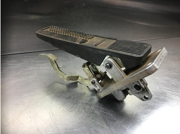 Pedal LIEBHERR