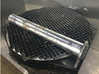 Motor och reservdelar LIEBHERR