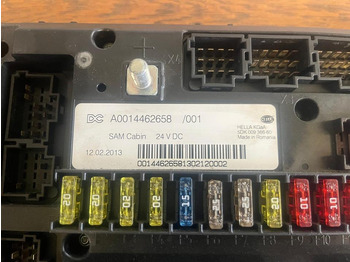 Säkring för Lastbil Mercedes Actros MP4 SAM Cabin Sicherungskasten A0014462658: bild 3