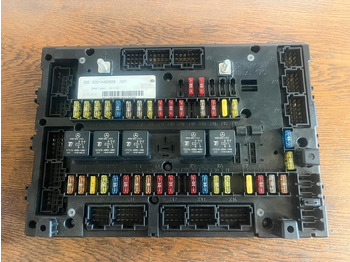 Säkring för Lastbil Mercedes Actros MP4 SAM Cabin Sicherungskasten A0014462658: bild 2