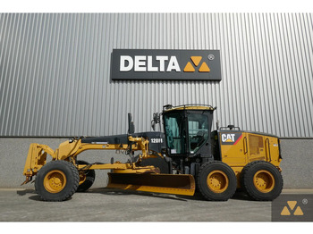 Väghyvel CATERPILLAR 120