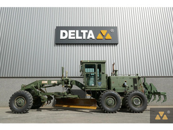 Väghyvel CATERPILLAR