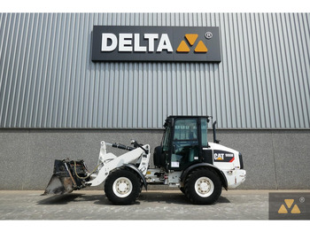 Hjullastare CATERPILLAR 906M