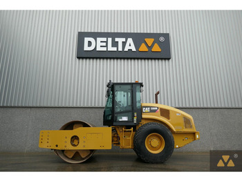 Vält CATERPILLAR CS68B