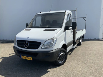 Transportbil med flak MERCEDES-BENZ Sprinter 513