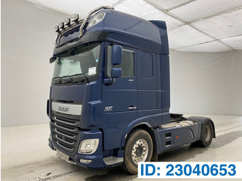 Dragbil DAF XF 106 460