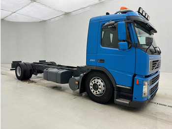 Chassi lastbil Volvo FM9.260: bild 3