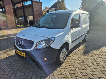 Små skåpbil MERCEDES-BENZ Citan 108 CDI
