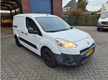 Små skåpbil PEUGEOT Partner