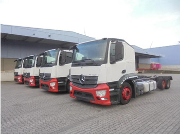 Biltransportbil lastbil MERCEDES-BENZ Actros