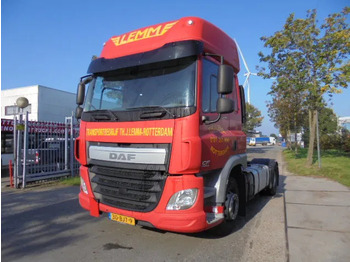 Dragbil DAF CF 440