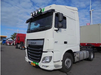 Dragbil DAF XF 440
