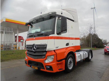 Dragbil MERCEDES-BENZ Actros 1836