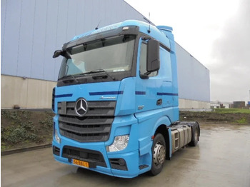 Dragbil MERCEDES-BENZ Actros 1842