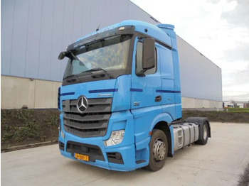 Dragbil MERCEDES-BENZ Actros 1842