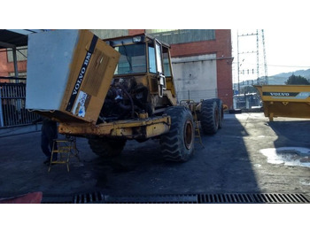 Ramstyrd dumper VOLVO A25