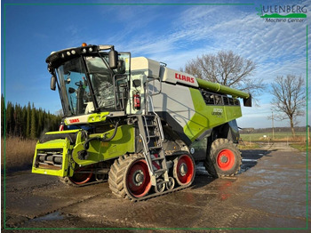 Skördetröska CLAAS Lexion 8700