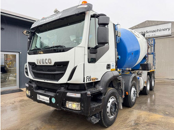 Betongbil IVECO Trakker