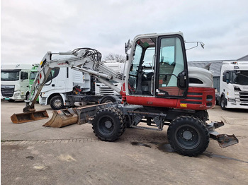 Grävmaskin på däck TAKEUCHI