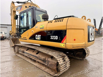 Bandgrävare CATERPILLAR 323DL