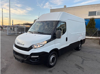 Skåpbil IVECO Daily