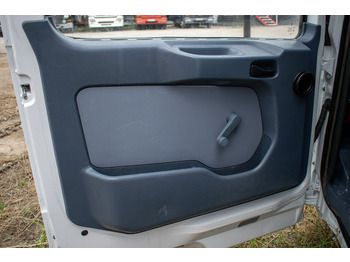 Dörr och reservdelar MERCEDES-BENZ Actros