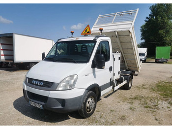 Transportbil med tippflak IVECO Daily 35c11