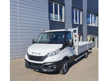 Transportbil med flak IVECO Daily 35s18