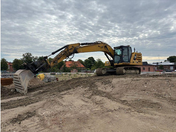 Bandgrävare CATERPILLAR 323