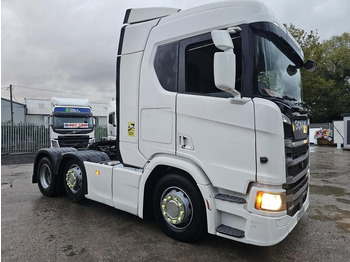 Dragbil SCANIA R 450