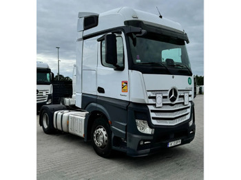 Dragbil MERCEDES-BENZ Actros 1845