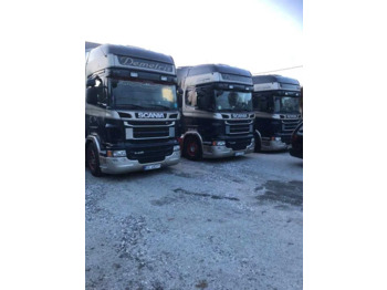 Dragbil SCANIA R440: bild 1