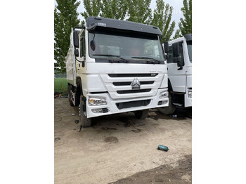 Tippbil lastbil SINOTRUK HOWO