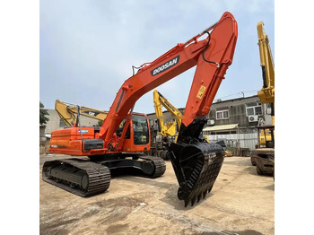Grävmaskin DOOSAN DX225