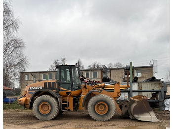 Hjullastare CASE 821E: bild 2 Hjullastare CASE 821E: bild 2