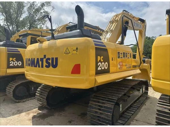 Bandgrävare KOMATSU PC200-8