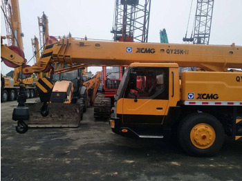 Lyftkran XCMG QAY25