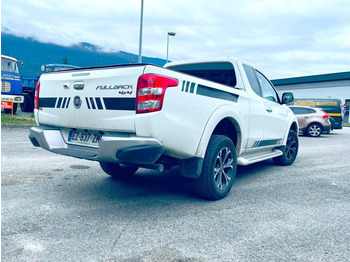 Pickup FIAT Véhicule utilitaire Pickup FULLBACK 4X4: bild 3