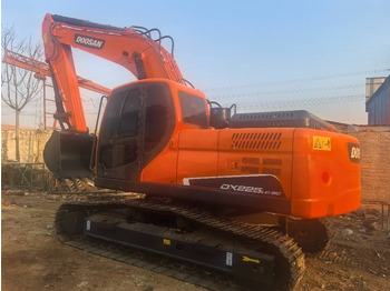 Bandgrävare DOOSAN DX225LC