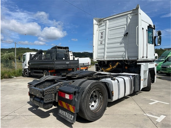 Dragbil Renault AE 480: bild 3