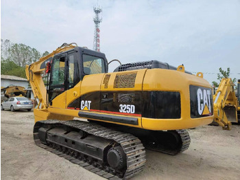 Bandgrävare CATERPILLAR 325D