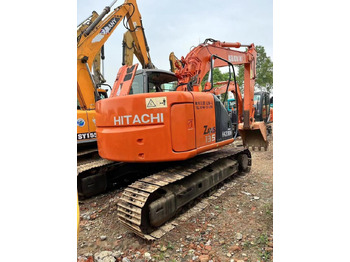 Bandgrävare HITACHI ZX135
