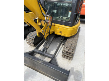 Minigrävmaskin KOMATSU PC30
