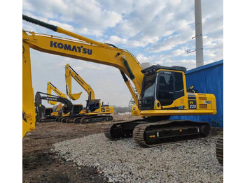 Bandgrävare KOMATSU PC220-8