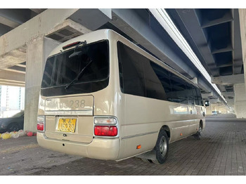 Förortsbuss Toyota 1HZ: bild 2