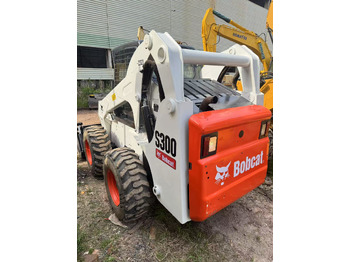 Kompaktlastare/ Slirstyrda lastare BOBCAT S300