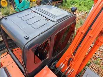 Bandgrävare HITACHI EX120-5: bild 2 Bandgrävare HITACHI EX120-5: bild 2