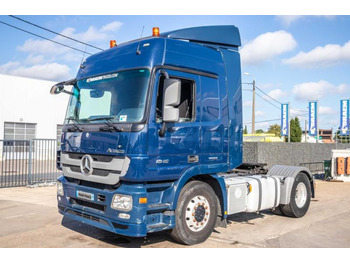 Dragbil MERCEDES-BENZ Actros 1846