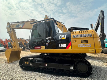 Bandgrävare CATERPILLAR 320D